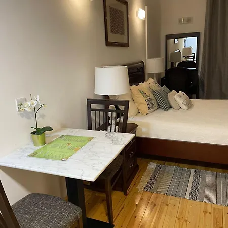 Lägenhetshotell Theoxenia 2*