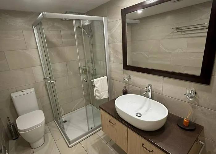 Theoxenia カロパナイオティス