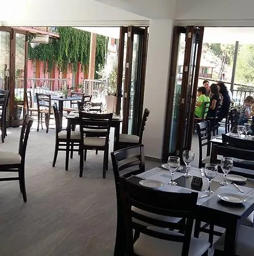 Aparthotel Theoxenia 2*